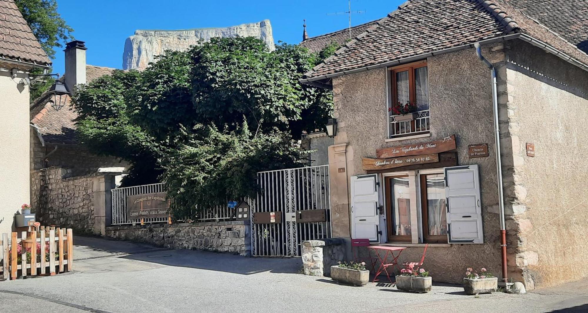 Bed and Breakfast Les Vagabonds Du Mont Chichilianne Esterno foto