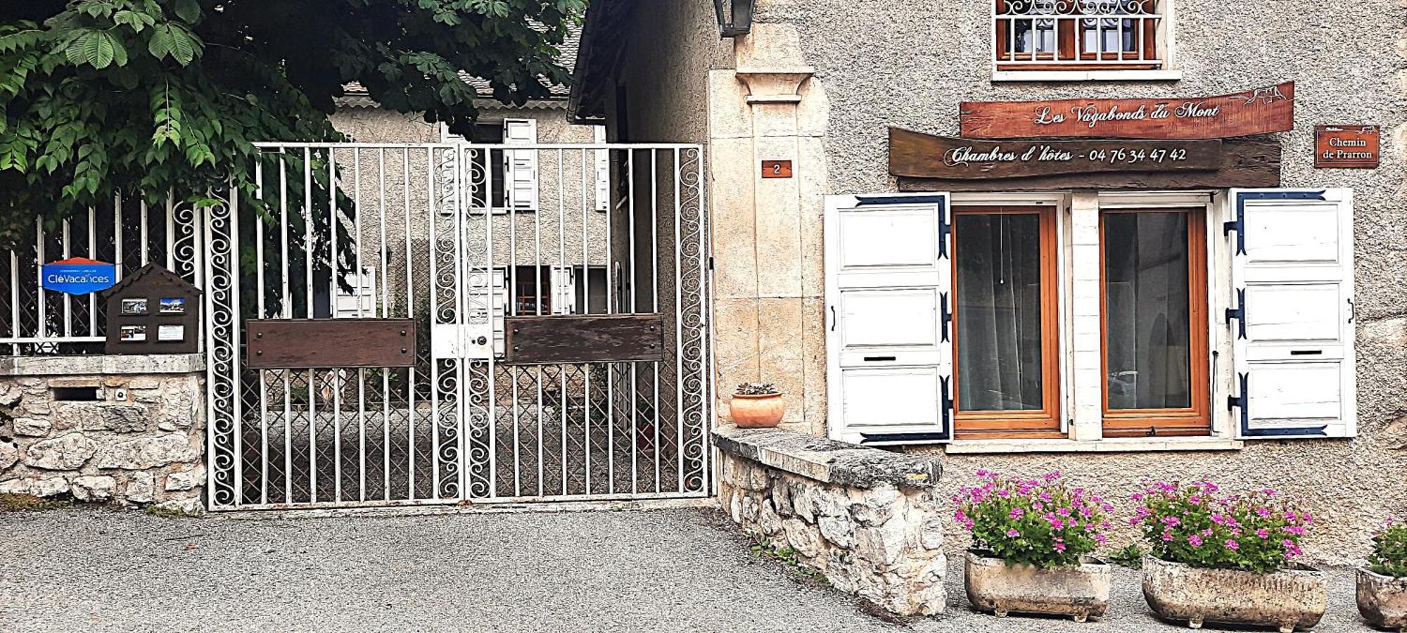 Bed and Breakfast Les Vagabonds Du Mont Chichilianne Esterno foto
